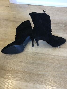 Aldo Black Suede Pointed-Toe Stiletto Ankle Boots